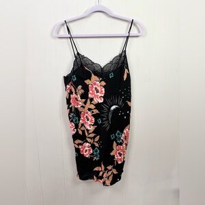 Midnight Bakery lace trim astrid chemise size L new